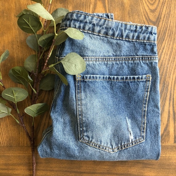 Forever 21 Overall Jeans Size 26 med wash - Picture 2 of 16